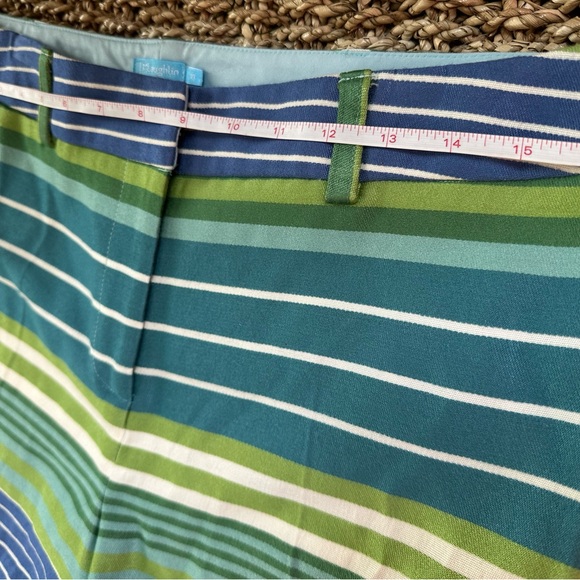 J. McLaughlin women’s shorts size 10 perfect condition - Picture 4 of 5